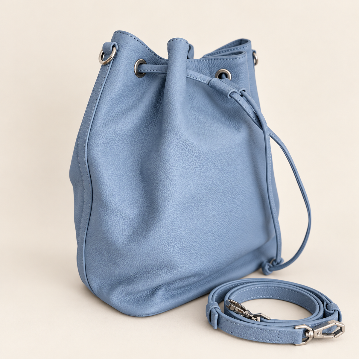 Bucket Grande – Celeste