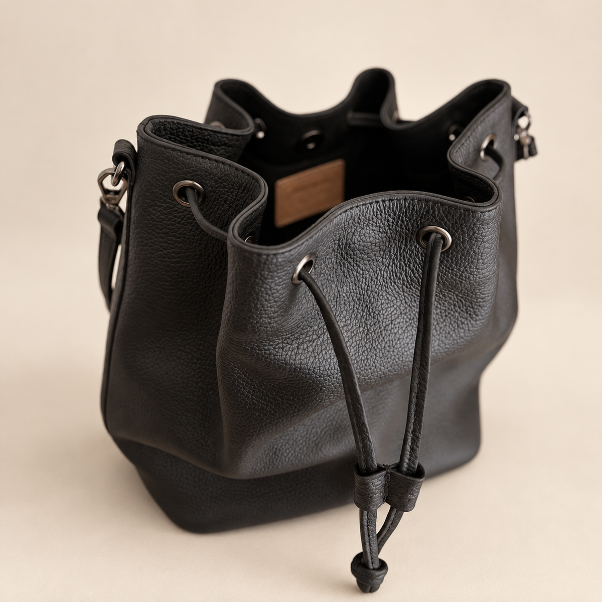 Bucket Grande – Negro