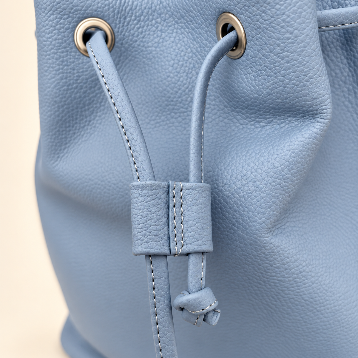 Bucket Grande – Celeste
